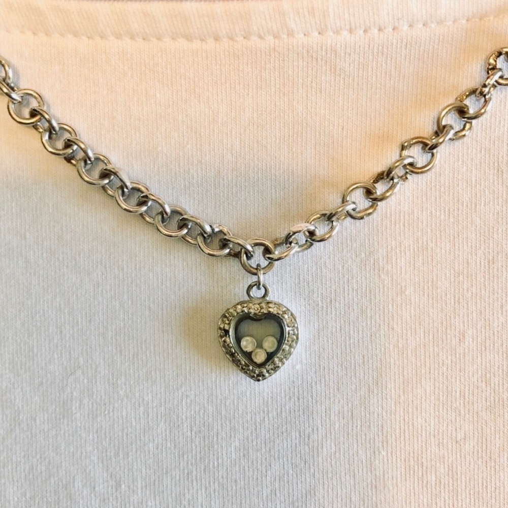 Silver toned heart necklace with crystal beads on the interior of glass chain - Picture 6 of 11